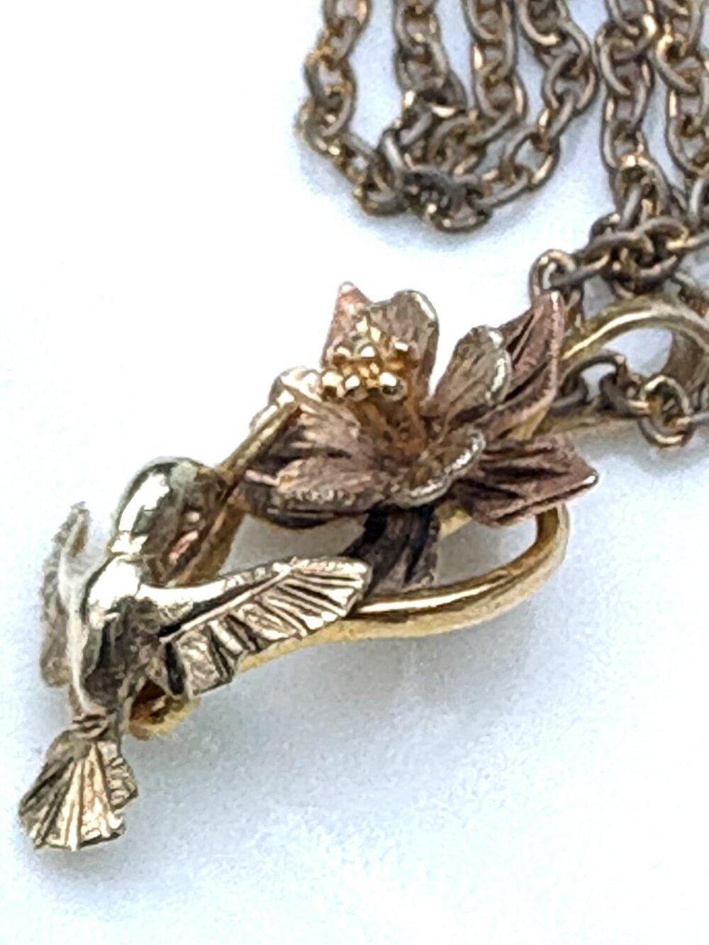 Multi-Tone Black Hills 10K Gold Hummingbird Floral Heart Pendant Fine Jewelry